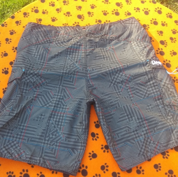 Two men's swim shorts - Picture 2 of 6
